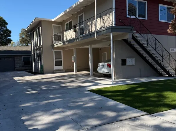 1164 Clinton St, Redwood City, CA 94061