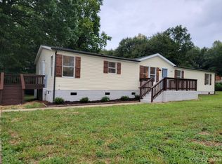 1001 Caldon Dr, Stanley, NC 28164