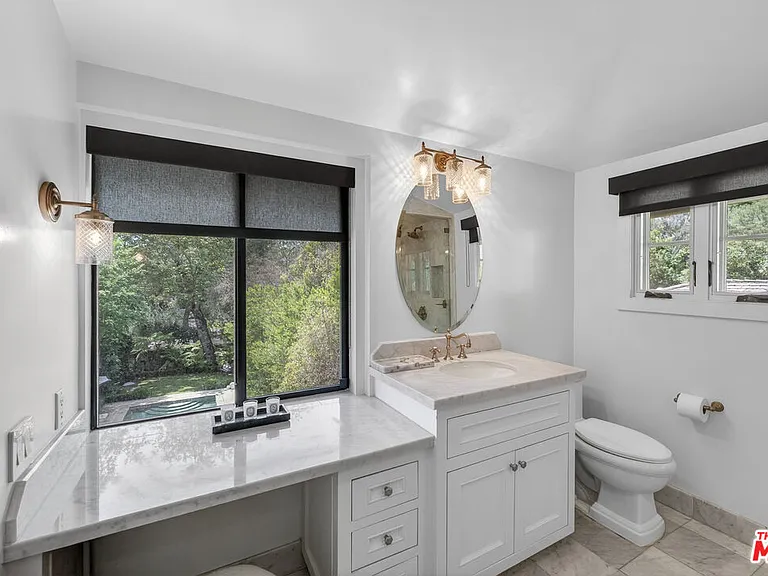 760 S San Rafael Ave — Photo 32
