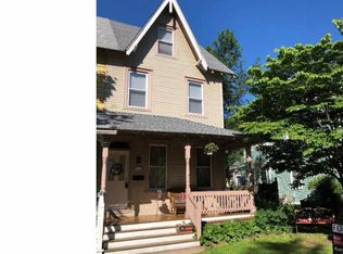 323 Cinnaminson Ave, Palmyra, NJ 08065