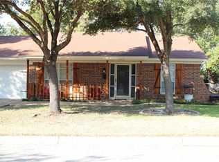 7409 Christopher Ct, North Richland Hills, TX 76180