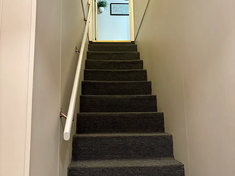 174 Mary St — Photo 15