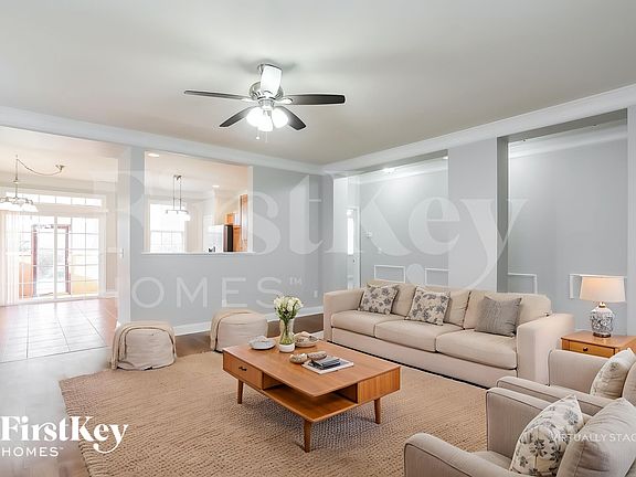 4th image of 182 Norwich Dr