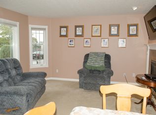 612 NE 9th St, Gresham, OR 97030