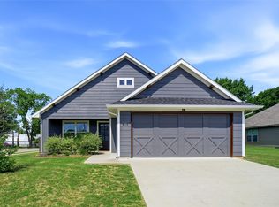 103 Clover Cir, Weatherford, TX 76086