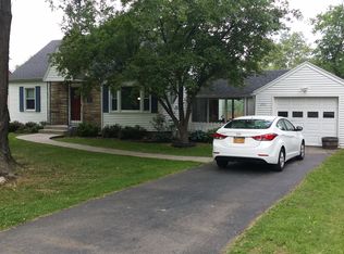 291 Howland Ave, Brighton, NY 14620