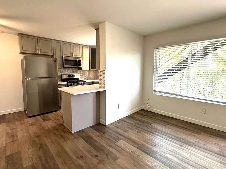 4460 Mississippi St #2 — Photo 13
