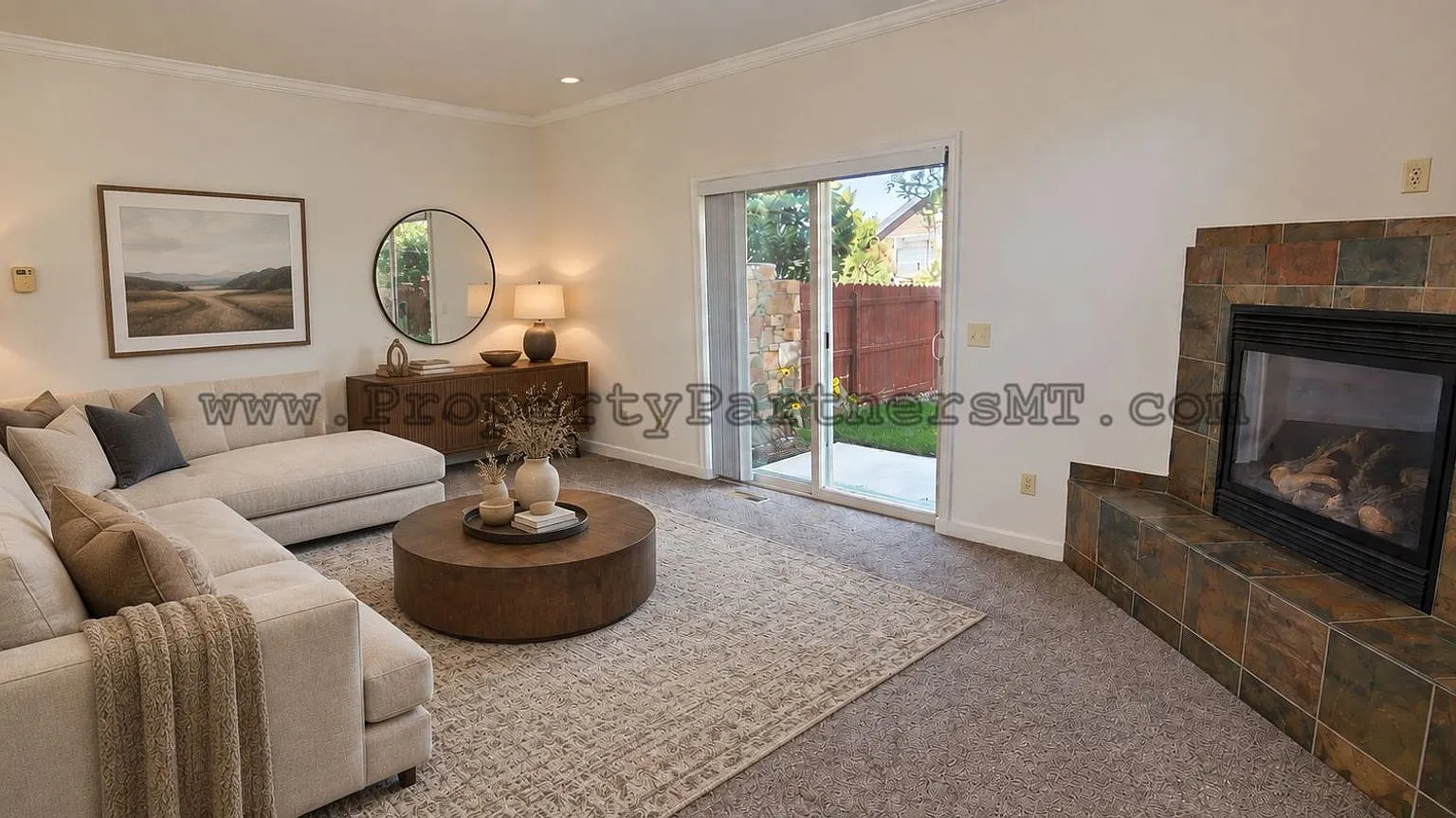 Brand New Remodel 4 Bed 2.5 Bath Upgraded Townhome — Photo 4