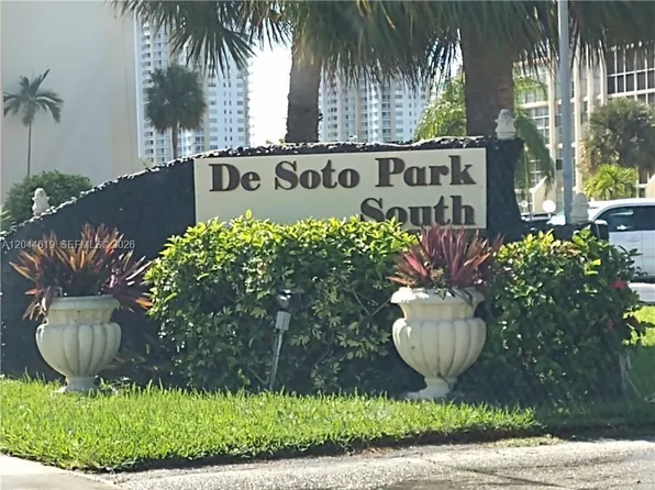 601 Three Islands Blvd APT 517, Hallandale, FL 33009