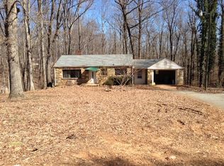 6821 University Pkwy, Rural Hall, NC 27045