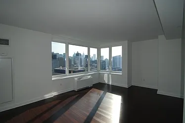 Rented by Nest Seekers International