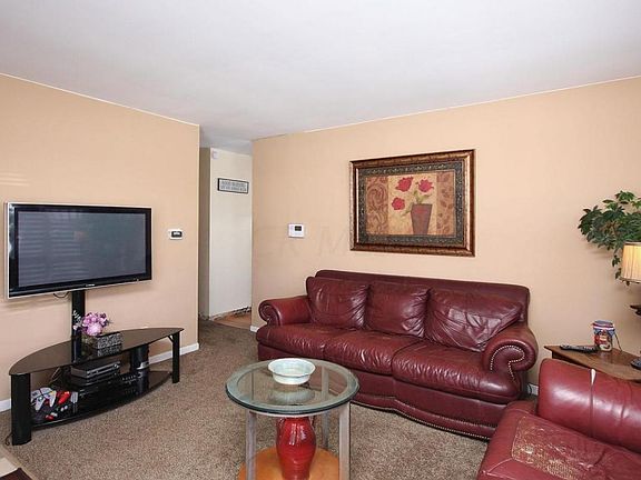 5th image of 3511 Paxton Dr
