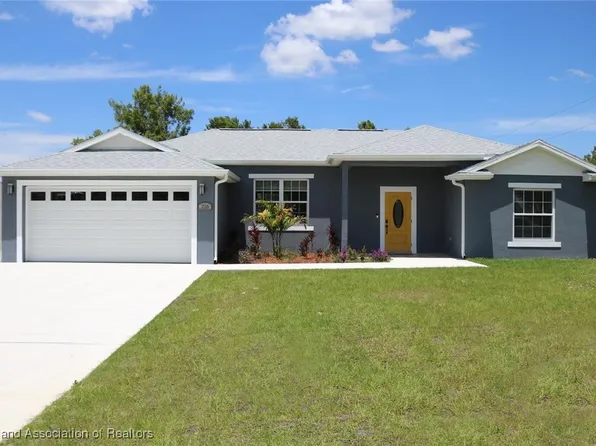 216 Grenada St NE, Lake Placid, FL 33852