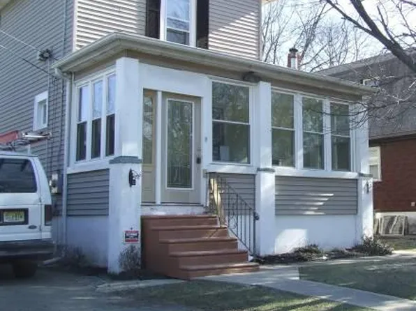 237 Chestnut St, Westville, NJ 08093