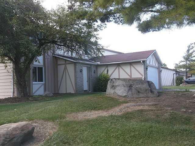 1st image of 2822 Collins Dr #2822
