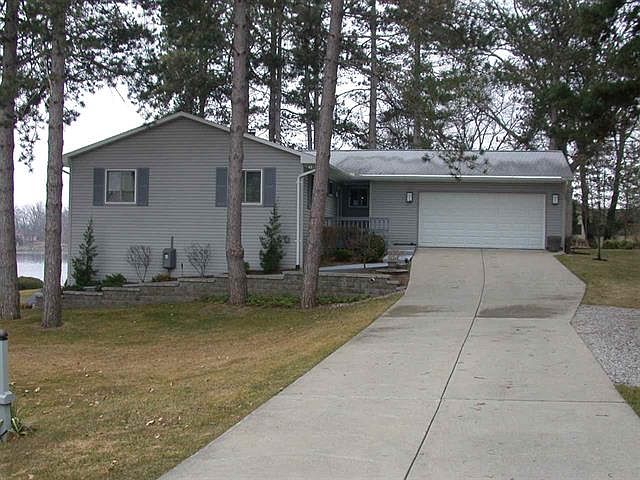 1st image of 11113 Pinewood Dr