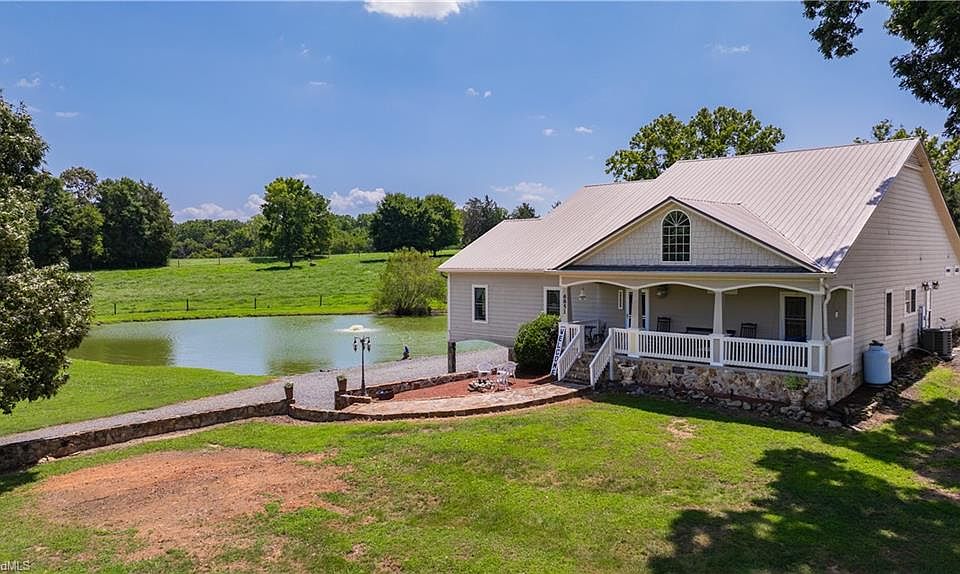 1st image of 6851 Brantley Gordon Rd