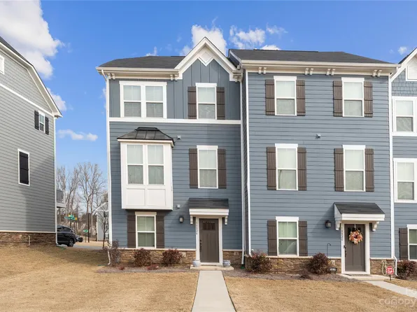 10824 Overlook Mountain Dr, Charlotte, NC 28216