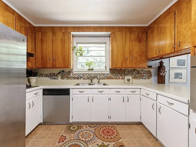 51 Loganberry Cir — Photo 5