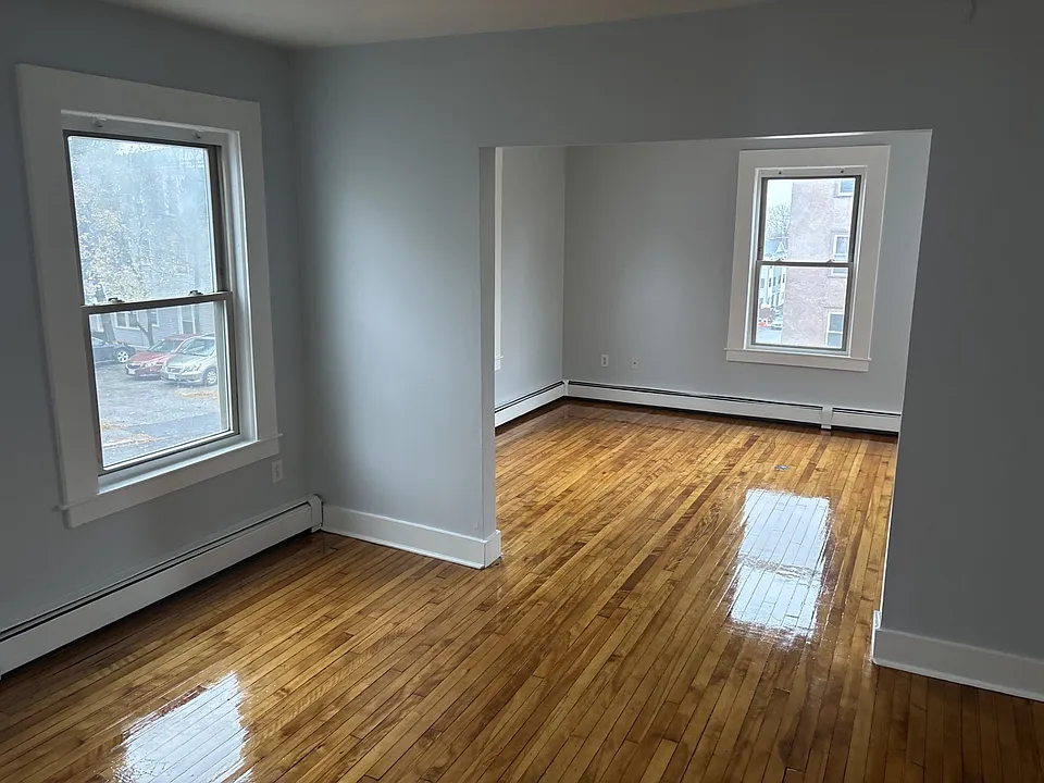 17 Windsor St #3