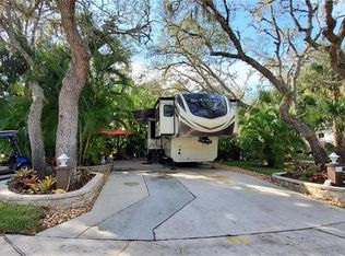 132 Stallion Ln, Lake Wales, FL 33898