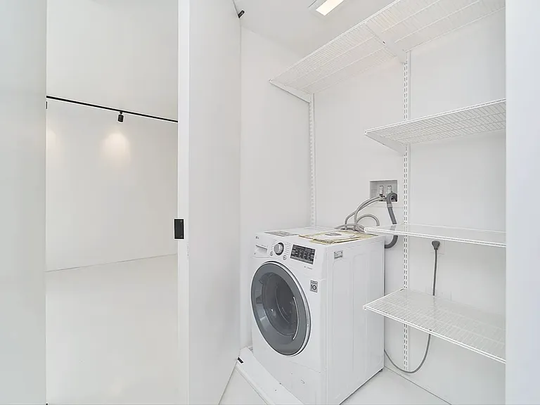 237 Madison Ave #1803 — Photo 7