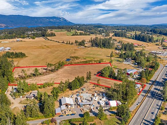 5th image of 4545 Trans Canada Hwy
