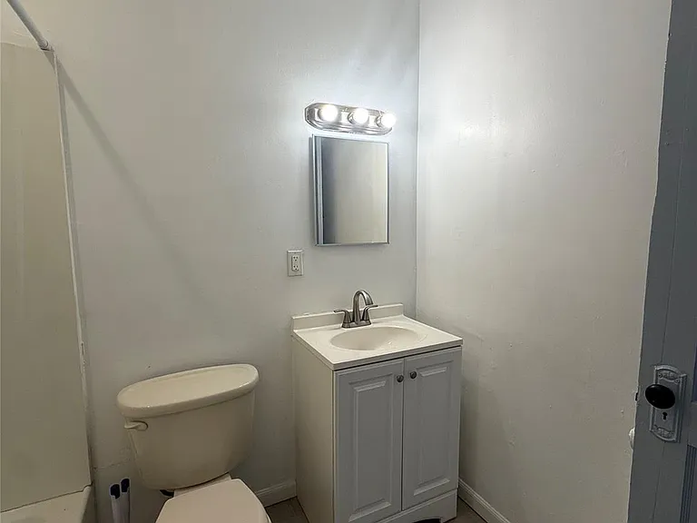 76 S Hamilton St #2 — Photo 16