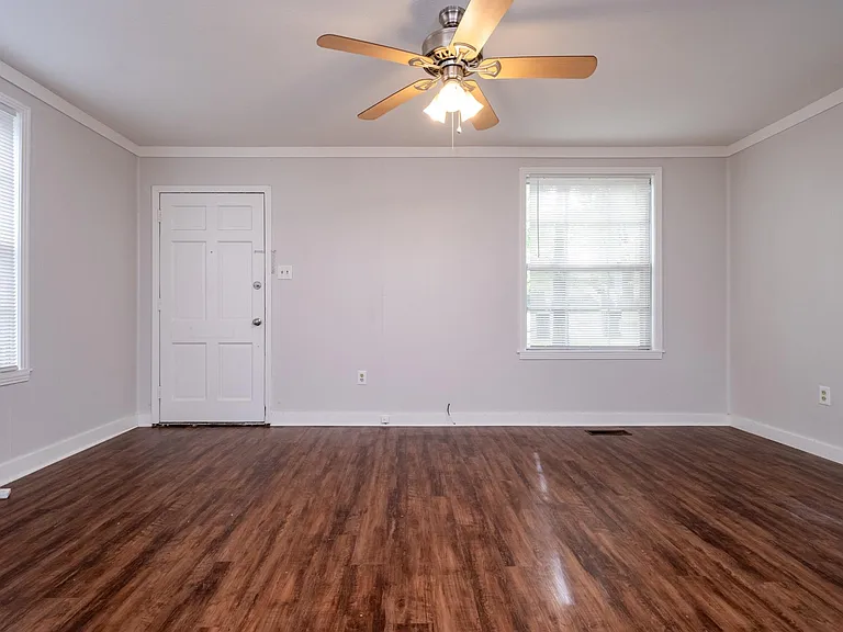 1808 S Pierce St — Photo 5