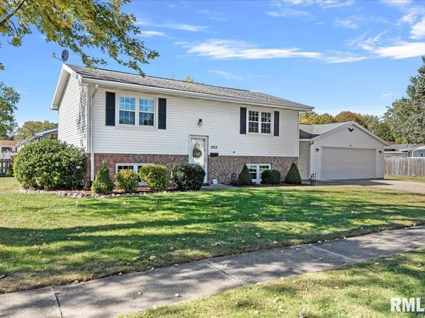 1915 Camden St, Springfield, IL 62702