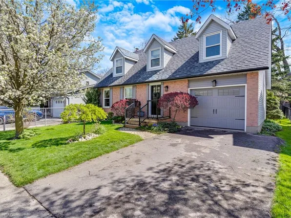 288 Grand Ridge Dr, Cambridge, ON N1S 4X1