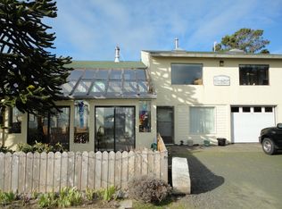 1213 SW 52nd Ct, Lincoln City, OR 97367