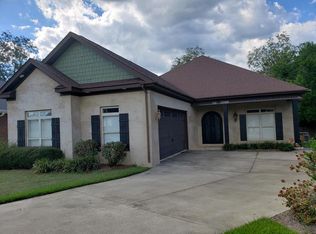 213 Veritas Dr, Dothan, AL 36303