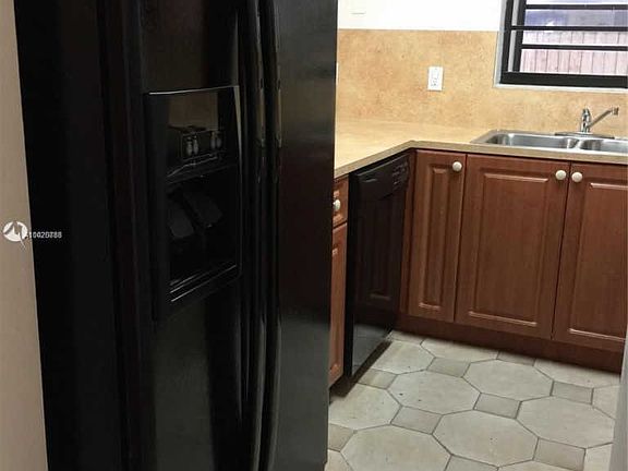 4th image of 7003 SW 102nd Ct #2