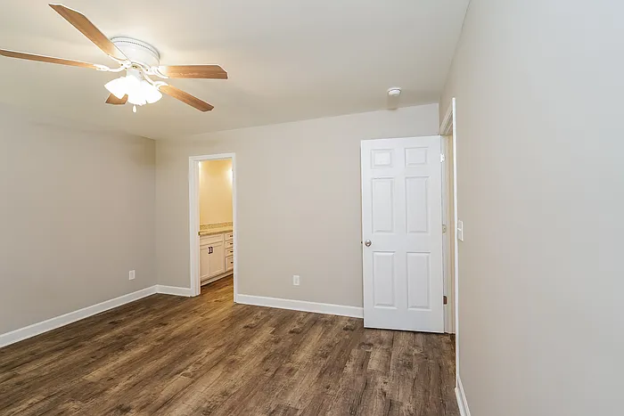 160 Willowridge Ln — Photo 7