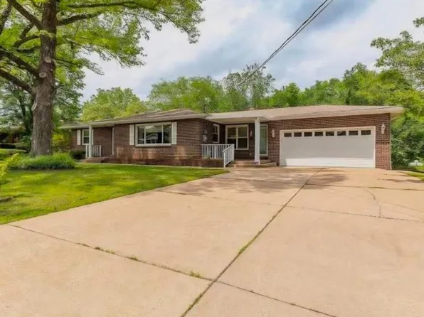 11771 Kingston Dr, Festus, MO 63028