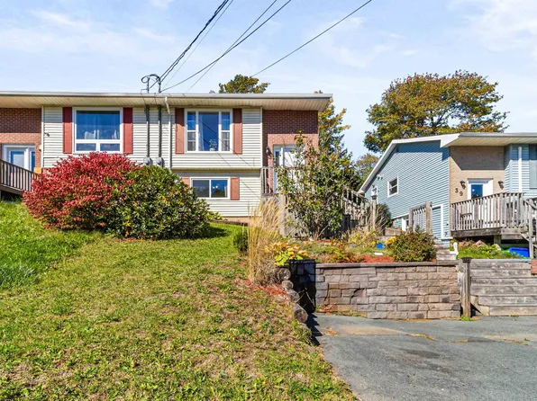 41 Sunnyvale Ct, Halifax, NS B4E 2T2