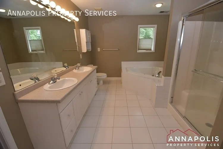 602 Victoria Dr — Photo 17