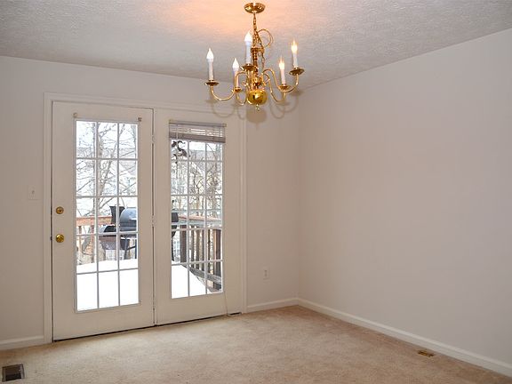 5th image of 14162 Red River Dr
