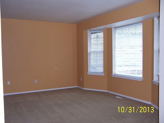 2nd image of 11818 Trailwood Pl NW