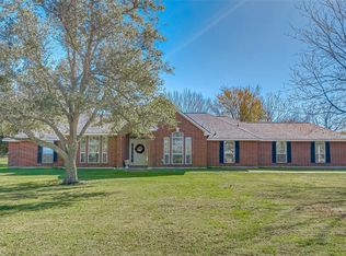 1232 Dyann Dr, Wharton, TX 77488