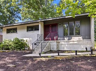 1207 Cliffwood Dr, Greensboro, NC 27406