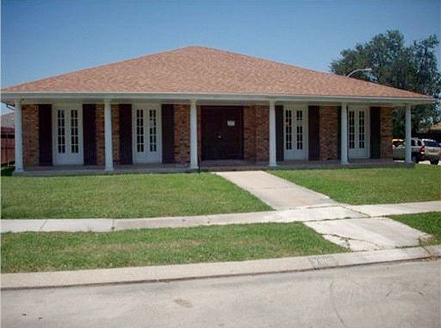 1st image of 7001 Camberley Dr