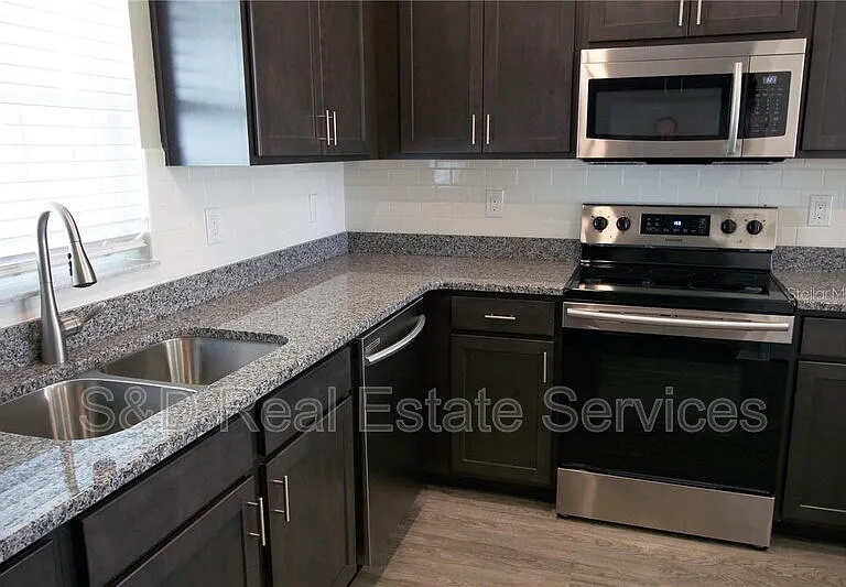 4125 Red Fern Ln — Photo 13