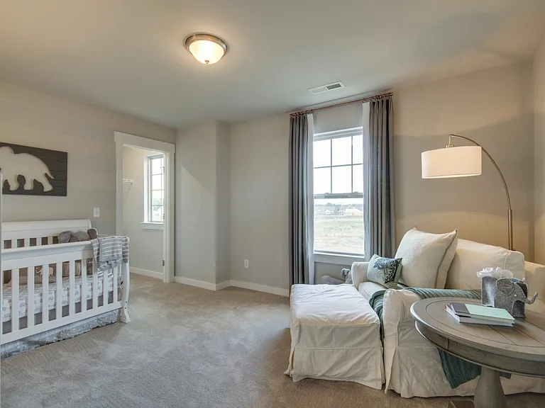 405 Irwin Way — Photo 7
