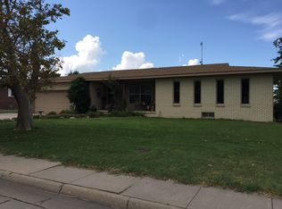 504 Edgemore St, Dodge City, KS 67801