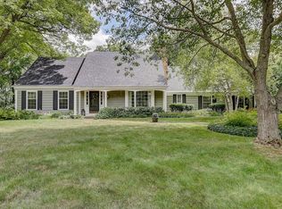 N61W29799 Stoney Hill Ct, Hartland, WI 53029