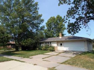 2208 E Wisconsin Ave, Kaukauna, WI 54130