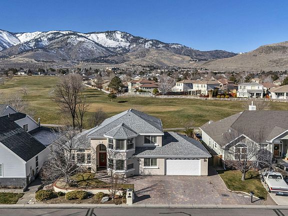 3rd image of 2296 Oak Ridge Dr