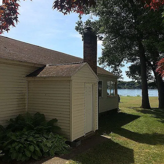 1493 Glenwood Ave — Photo 26